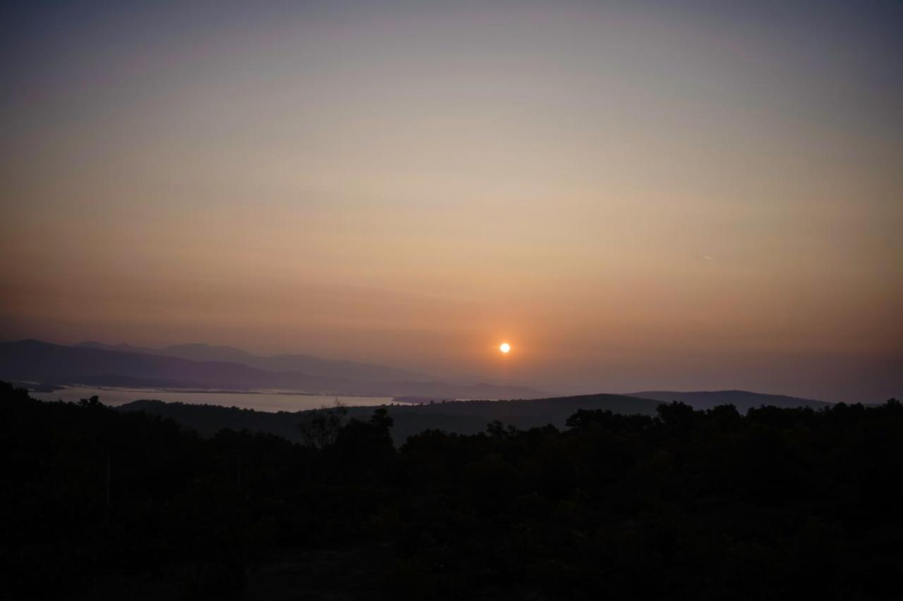 Viraz Valley Гокарна Екстериор снимка